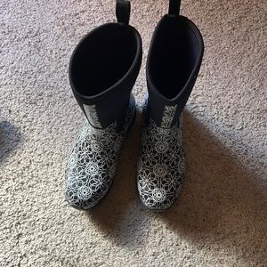 The Original MuckBoots Women's Arctic Weekend Winter Boot size 8